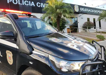 POLÍCIA CIVIL PRENDE HOMEM POR DESCUMPRIMENTO DE MEDIDAS PROTETIVAS DE URGÊNCIA E AMEAÇA